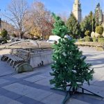 НОВОГОДИШНО УКРАСУВАЊЕ – БИТОЛА ПОВТОРНО БЕЗ ИДЕИ