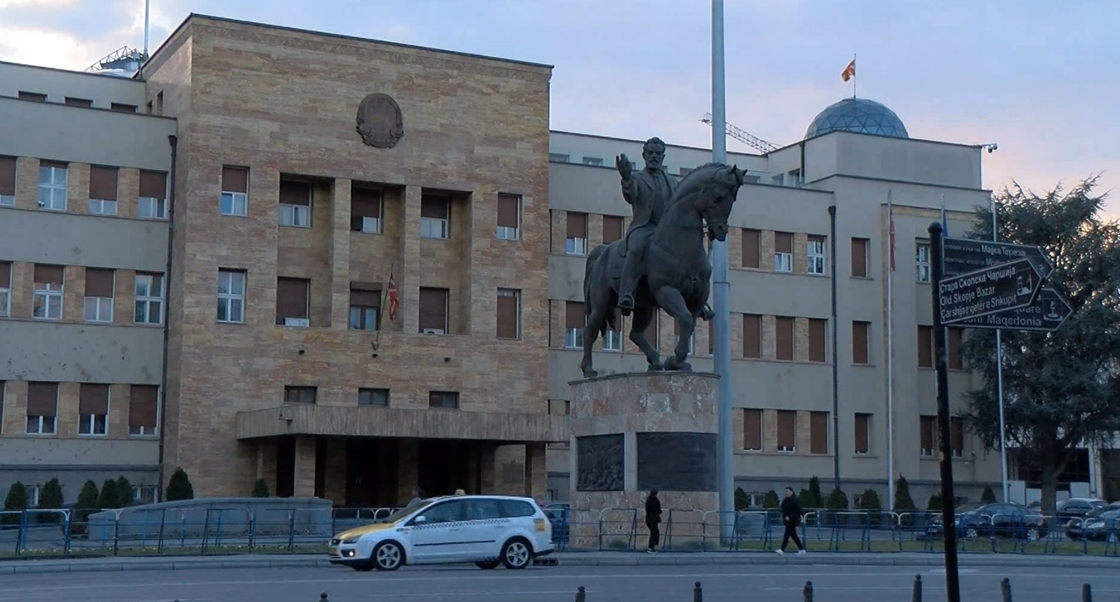 Изборот на Хоџа и Сали во среда пред пратениците