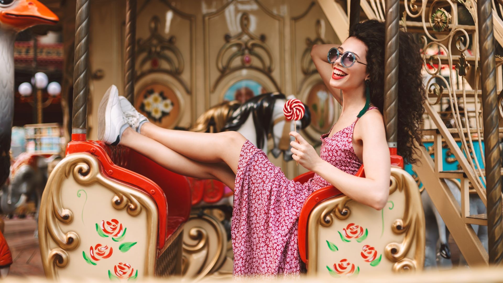 Овие тематски паркови во Европа за празниците се вистинска бајка: Македонија од нив може да учи како се прави забава за деца