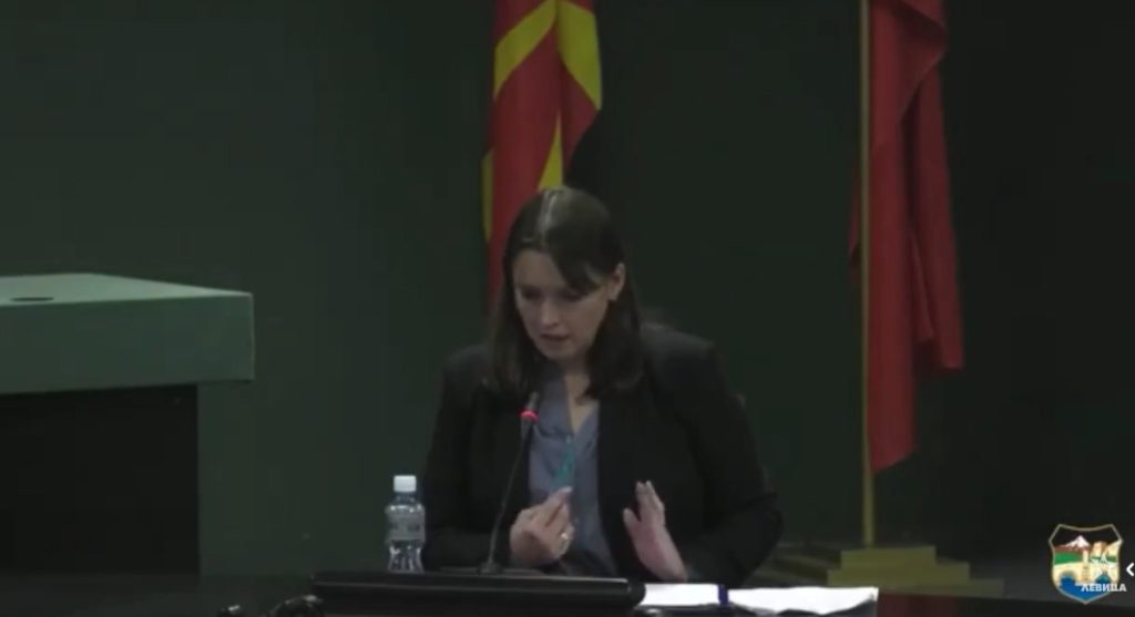 (Видео) Лицата со аутизам и даунов синдром ќе добијат бесплатен паркинг во Скопје по иницијатива на Левица