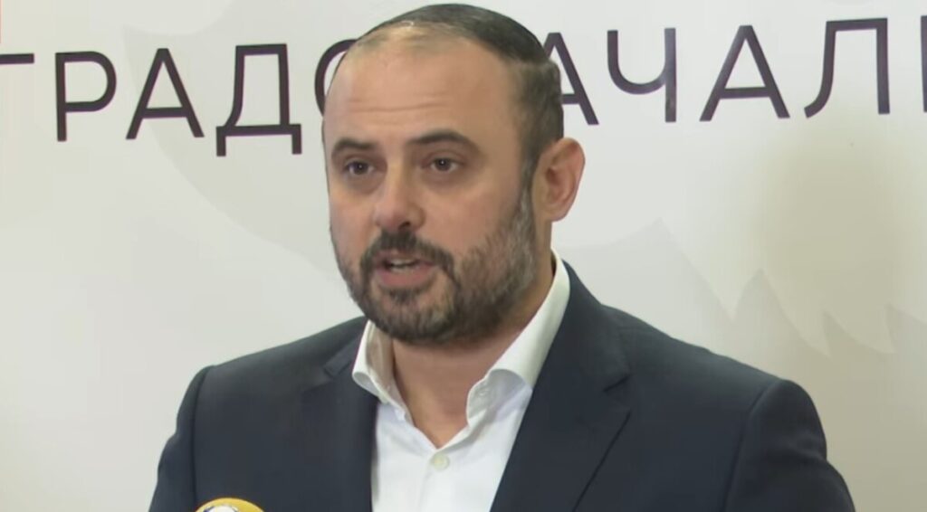 Скопје инвестира во здрави генерации: нови спортски терени во средните училишта