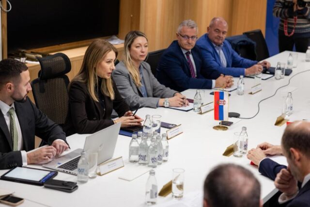 Ѓедовиќ: Изградбата на гасниот интерконектор со Македонија до крајот на 2027 година