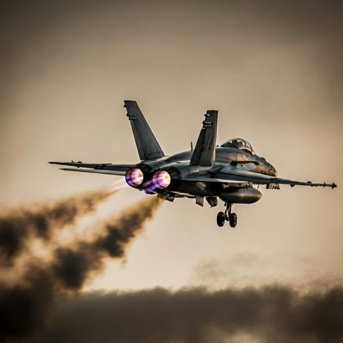 Германскиот воен авион се приземји во Скопје, поради магла не можеше да слета во Приштина