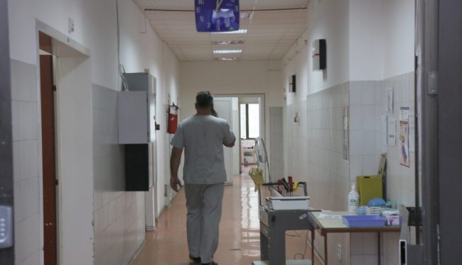 ЛЕКАРИТЕ ЈАСНО ДА ГИ НАСОЧУВААТ ПАЦИЕНТИТЕ КОИ ЛАБОРАТОРИИ ИМААТ ТУМОР-МАРКЕРИ, НО И ДА СЕ РАЦИОНАЛИЗИРААТ ТИЕ АНАЛИЗИ, ВЕЛИ ДИРЕКТОРОТ НА ФЗО КЛЕКОВСКИ