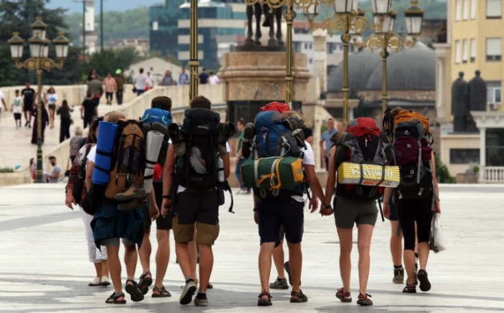 Зголемени бројки на туристи и ноќевања во првите десет месеци од годинава