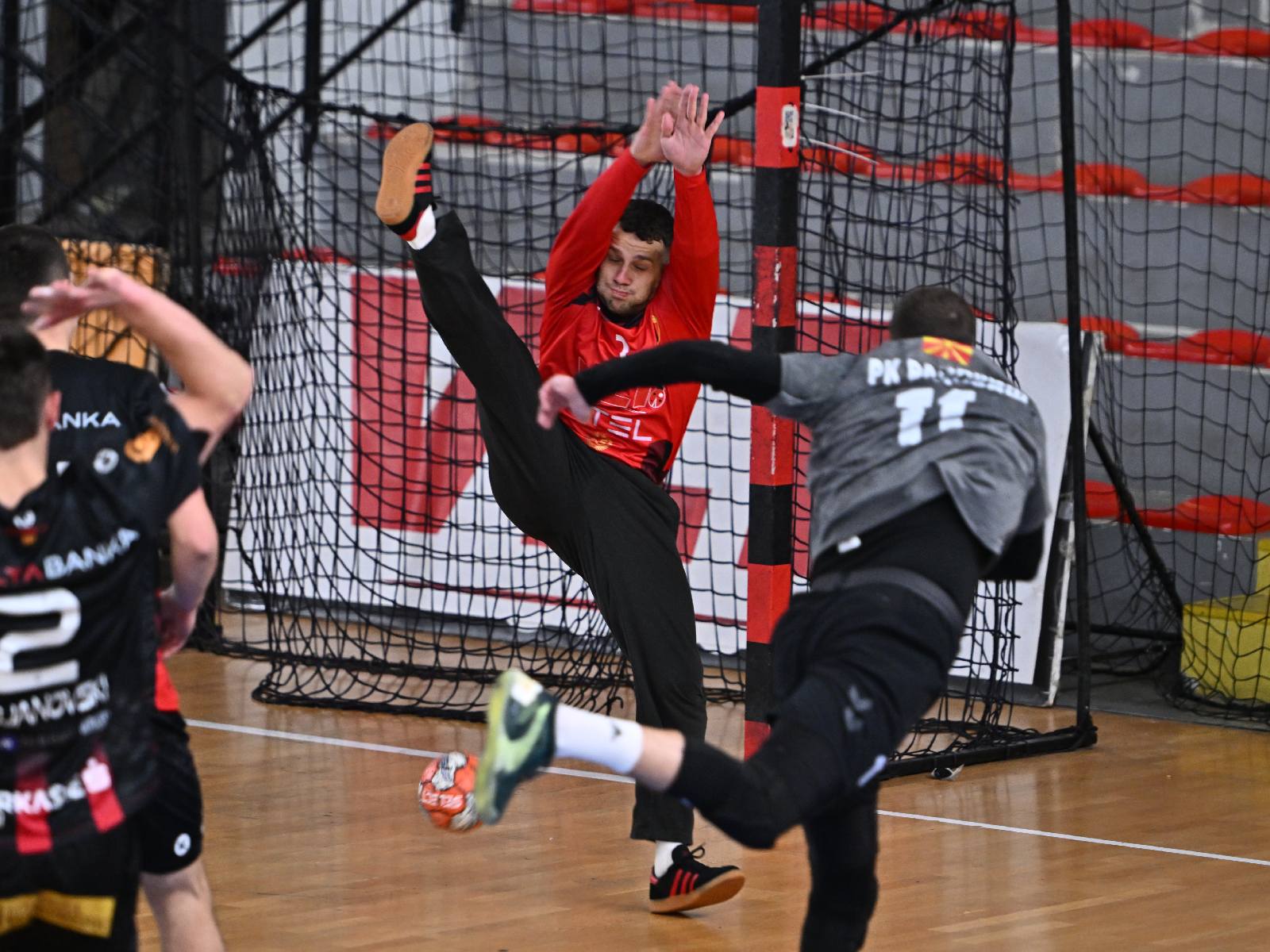 И со „втор тим“ Вардар му даде 40 гола на Радовиш