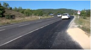 Нормализиран е сообраќајот на патот Охрид – Св. Наум