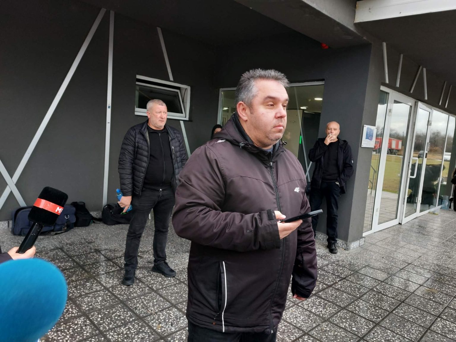 Обдукцискиот наод за причините за смрт на жртвите во „Пулс“ е нецелосен, нема анализа за цијанидни гасови, велат родители на загинатите