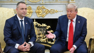 Полскиот претседател го предупреди Трамп: Не му верувај на Путин