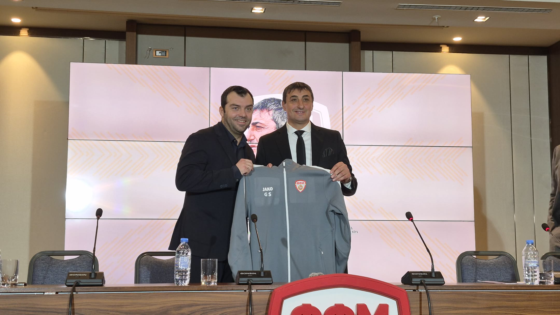 Пандев: Седлоски е вистинскиот избор за нов селектор!