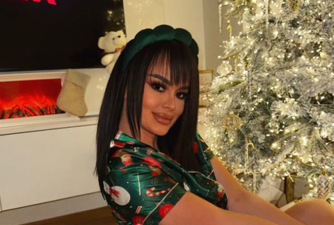 „На натпревар за најубава елка“  – Тијана Ем покажа што направила