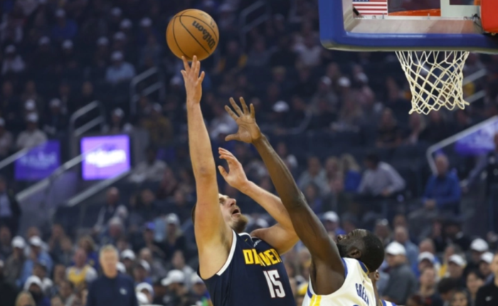 Нов трипл-дабл за Јокиќ, но пораз на неговиот тим