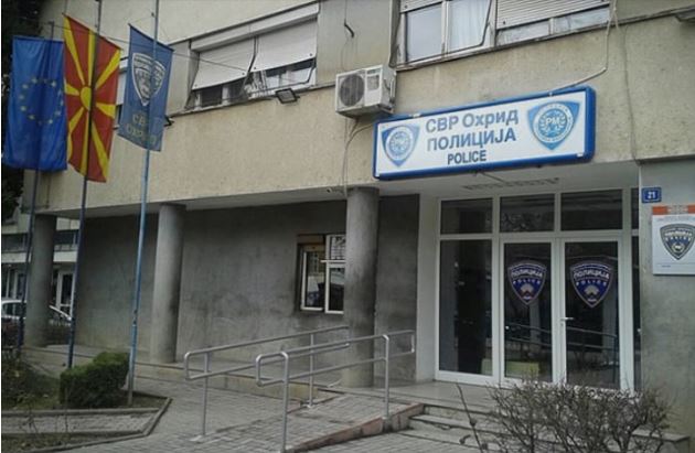 Уапсен со две шишиња во рацете – охриѓанец се заканувал на казино