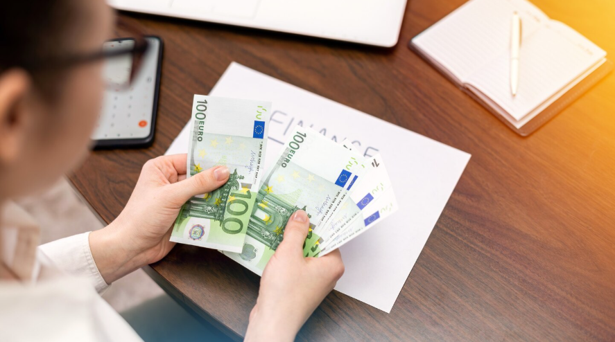 Никој не сака да работи за 1.600 евра: Локалите се затвораат