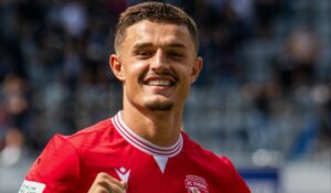 Елмин Растодер стрелец за Тун во триумфот над Винтертур