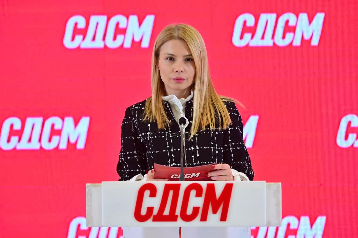 „ИМА ПАРИ ЗА ТЕНДЕРИ, НЕ И ЗА СКОПЈАНИ“: СДСМ со критики за Буџетот на Скопје за 2026 година