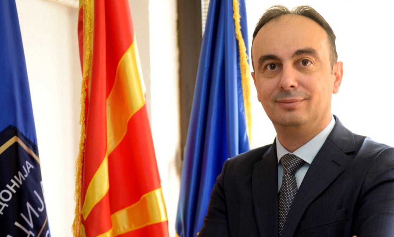 „Неправедни обвинувања, закани и притисоци“: Чулев ја доби судската битка за одземениот безбедносен сертификат и отпуштање од работа