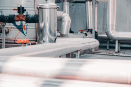 Извозот на руски гас преку гасоводи кон Европа падна за 44 отсто