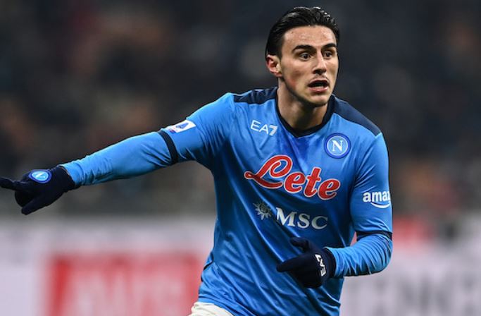 Елмас го испиша своето име во историјата на Наполи