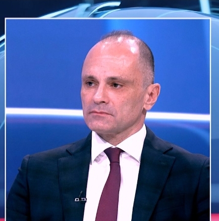 Не сакаме да бидеме депонија на мигранти, вели Филипче