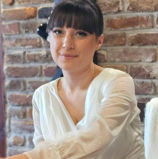 „ГРУПА ПОГОЛЕМИ ДЕЦА ОД МОЕТО ДВЕГОДИШНО,ГО НАПАДНА МОЕТО ДЕТЕ“: Скандалозен инцидент во скопски ресторан