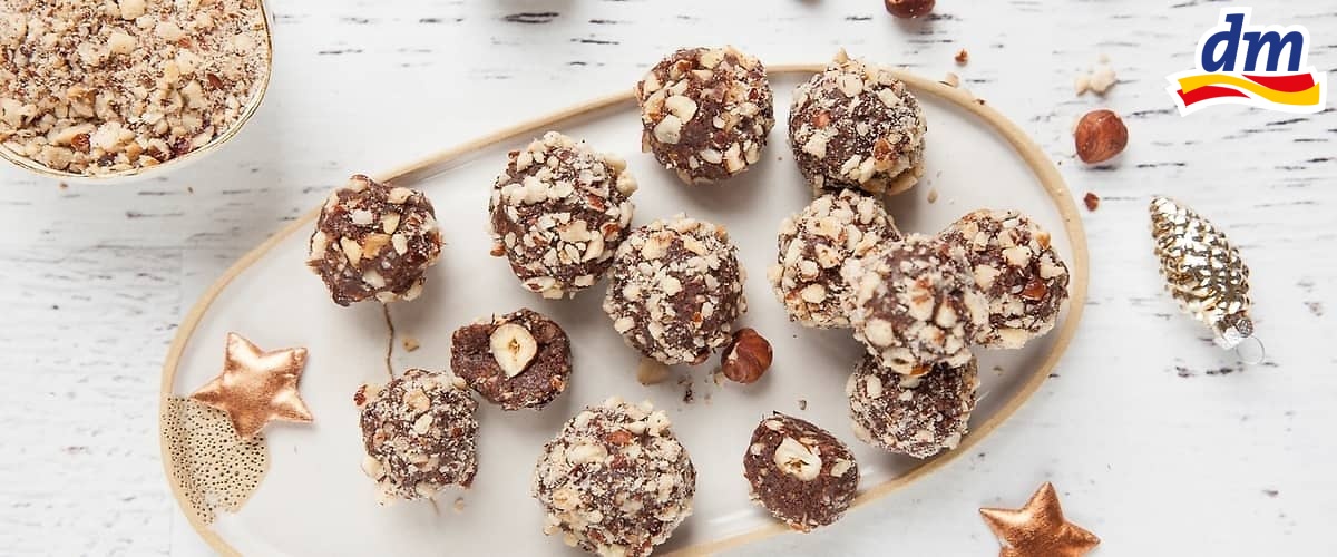 Совршена празнична трпеза со брзи, органски и вкусни dmBio десерти