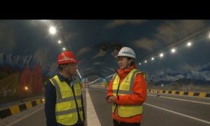 Kина наскоро ќе отвори уште едно архитектонско чудо – најдолгиот тунел за експресен пат во светот