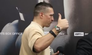 Големи промени во божиќните рејтинзи на „Ринг“: Усик е број 1 во рангирањето „паунд фор пуанд“