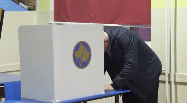 „Српска листа“ објави дека ќе ги освои сите 10 места во парламентот резервирани за српските пратеници