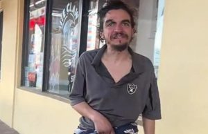 (ВИДЕО+ФОТО) Во Лос Анџелес – Поранешната детска ѕвезда живее како бездомник: Видеото кружи на интернет