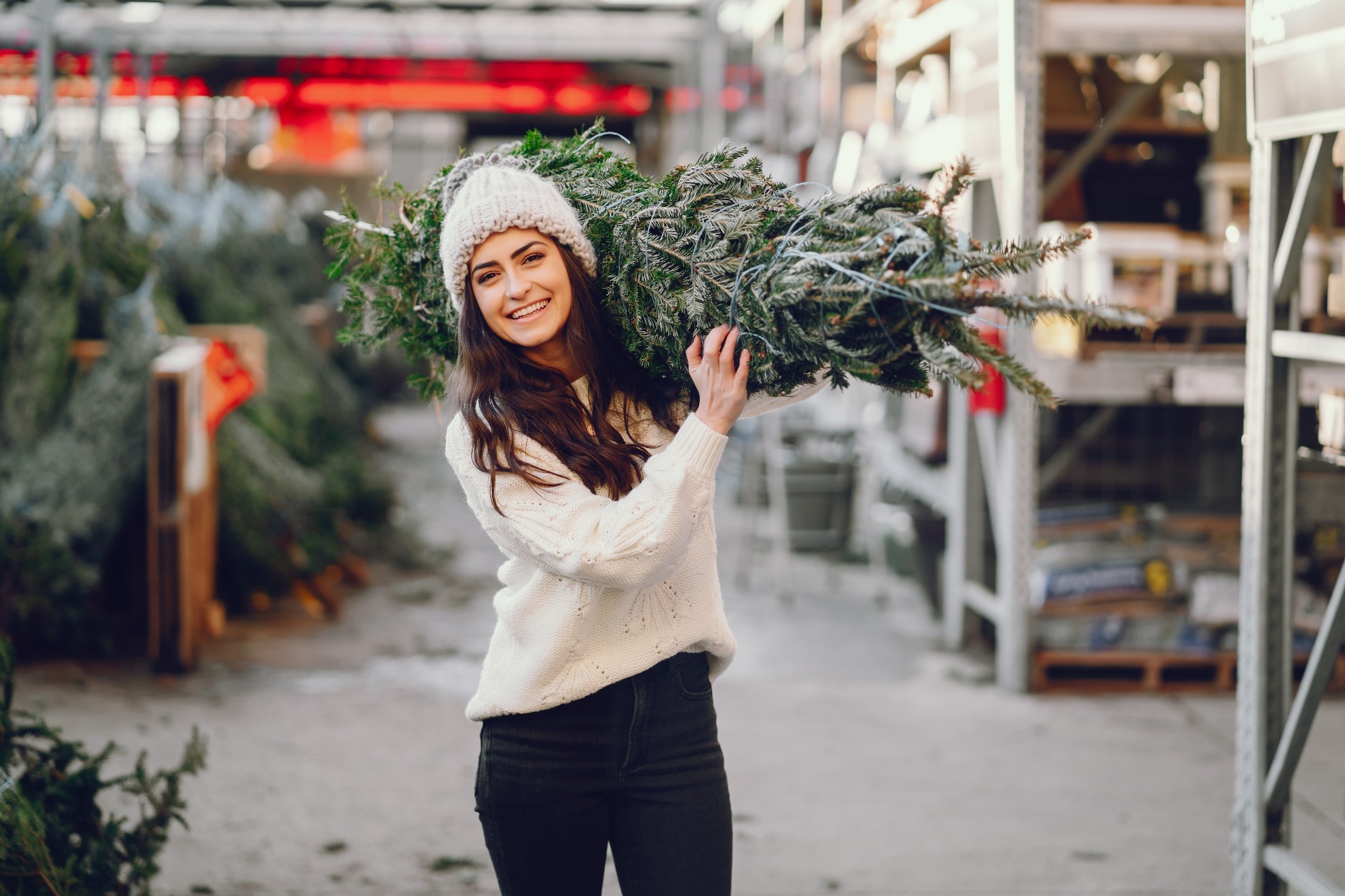 Љубовен бродолом за Овните, семејни проблеми за Раковите: Неделен хороскоп 15 – 21 декември
