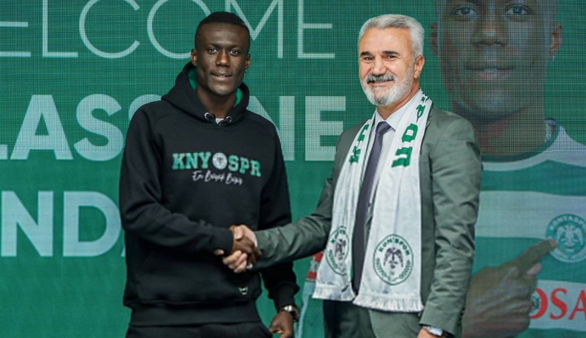 Нови детали за скандалот кој ја тресе Труција: Соиграч на Барди заврши притвор!