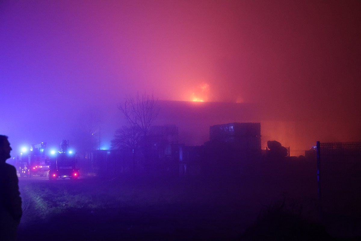 Голем пожар во објект на компанијата CIAK во Хрватска