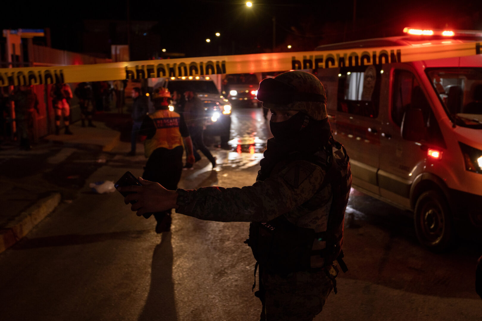 (Видео) Воз со 250 патници излета од шините во Мексико, 13 мртви