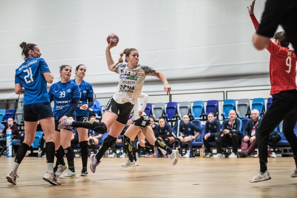 Една Џатевска недоволна за Сомбатељ