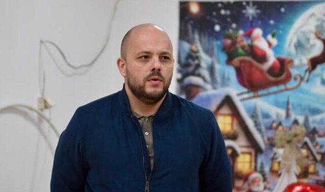 Костовски: Советниците од ДУИ и ВЛЕН гласаа против нов водовод, улици и стипендии за најдобрите ученици во Бутел