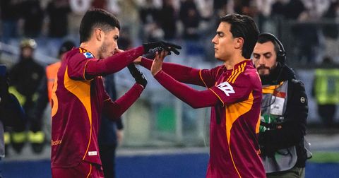 Кошмарен кам-бек на Де Роси на „Олимпико“: Рома моќна за Џенова (ВИДЕО)