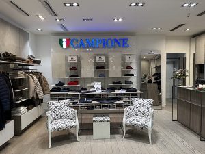 Празнични попусти на ексклузивни брендови за совршен стил само во Рамстор Мол