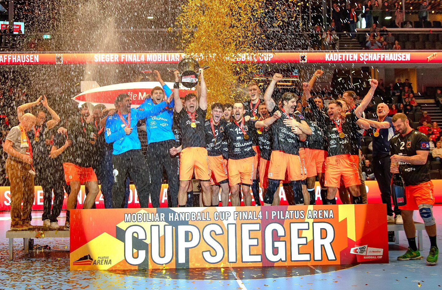 Новогодишен подарок за навивачите – Кадетен освои Куп трофеј