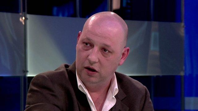 Отворено до премиерот – Балкански ТВ мафиози