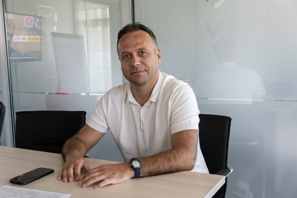 Николче Новески до Мрме: Репрезентацијата е над секој личен интерес!