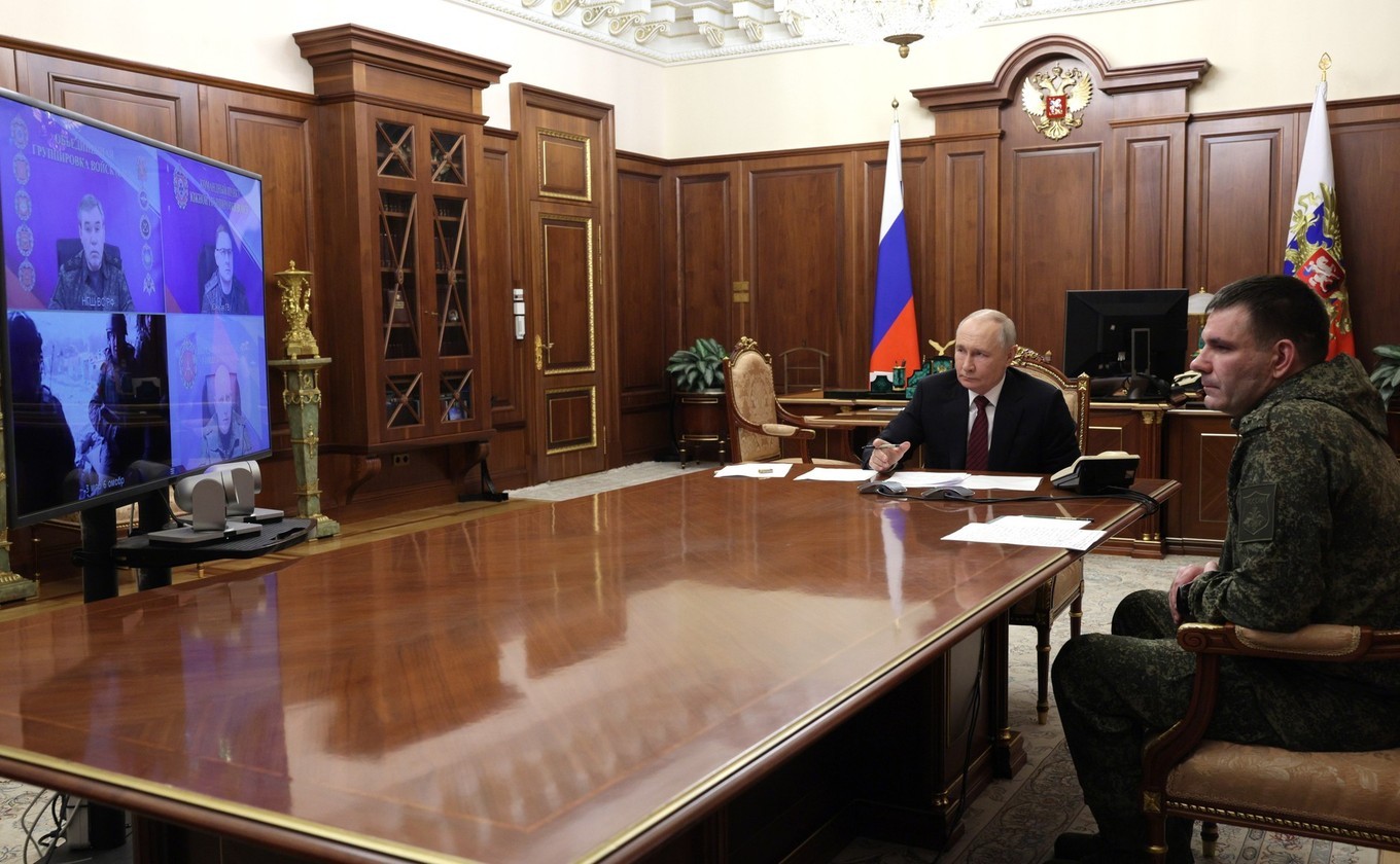 Путин тврди дека го зазеле украинскиот град Северск