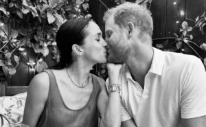 МЕГАН ВО ХАРИ ГИ КОРИСТИ СИТЕ МОЌИ ДА НАПРАВАТ ПАРИ: На кралското семејство ова нема да му се допаѓа!