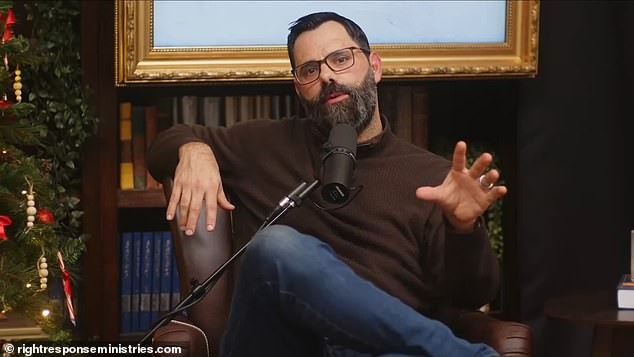 Тексашки пастор предизвика бес со тврдењето дека жените мора да ослабат 10 или 15 килограми за да најдат сопруг