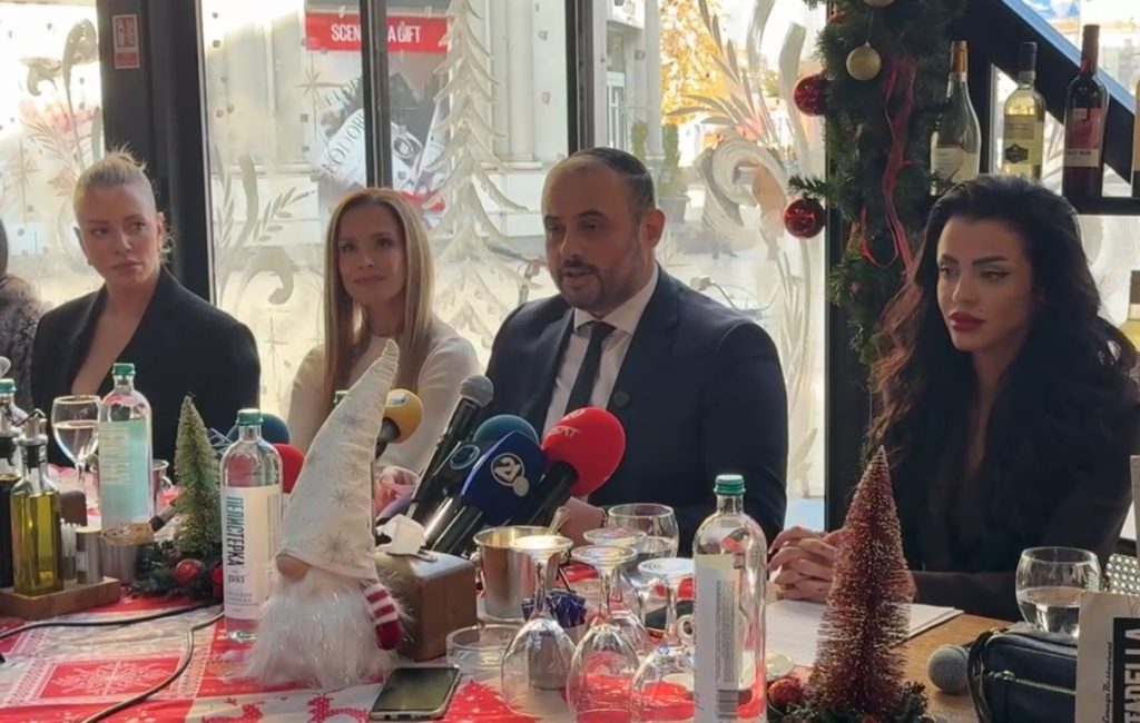 Вечерва почнува зимска бајка на Плоштад Македонија: Елката ќе светне во 18 часот, Дедо Мраз ќе стигне на 27 декември