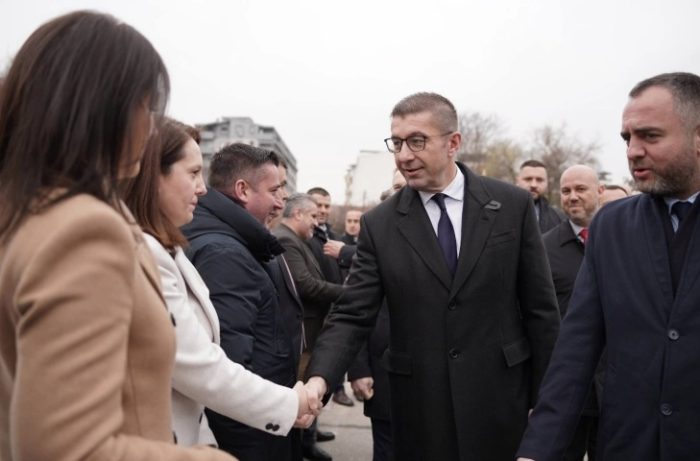 МИЦКОСКИ: Враќаме долгови од СДСМ и ДУИ, нема криза, ликвидноста е обезбедена, очекувам да ги постигнеме и надминеме приходите