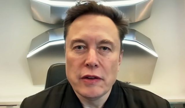Маск за прв пат достигна нето вредност од 600 милијарди долари