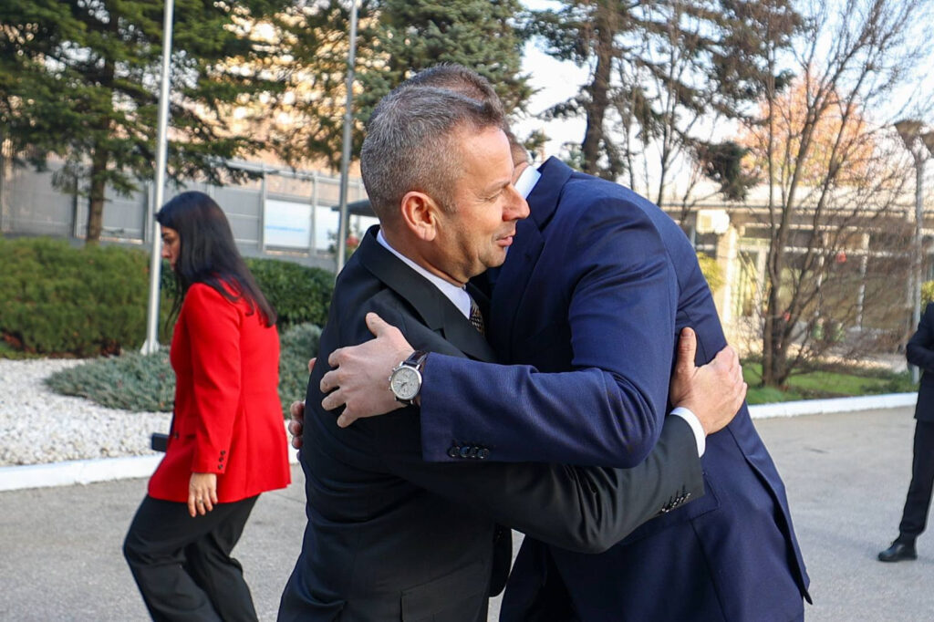 Мицкоски: „Алкалоид“ е одлична приказна