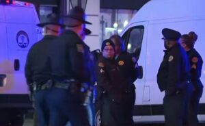 Пукотница на Универзитетот Браун: Најмалку две жртви и осум повредени