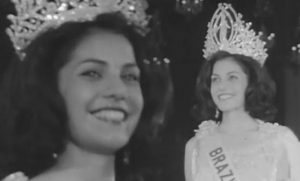 (ВИДЕО) ПОРАНЕШНАТА МИС УНИВЕРЗУМ ПОЧИНАЛА ПРЕД РОДЕНДЕНОТ: По победата, таа доживеала мозочен удар кој трајно ѝ го оштетил говорот и меморијата